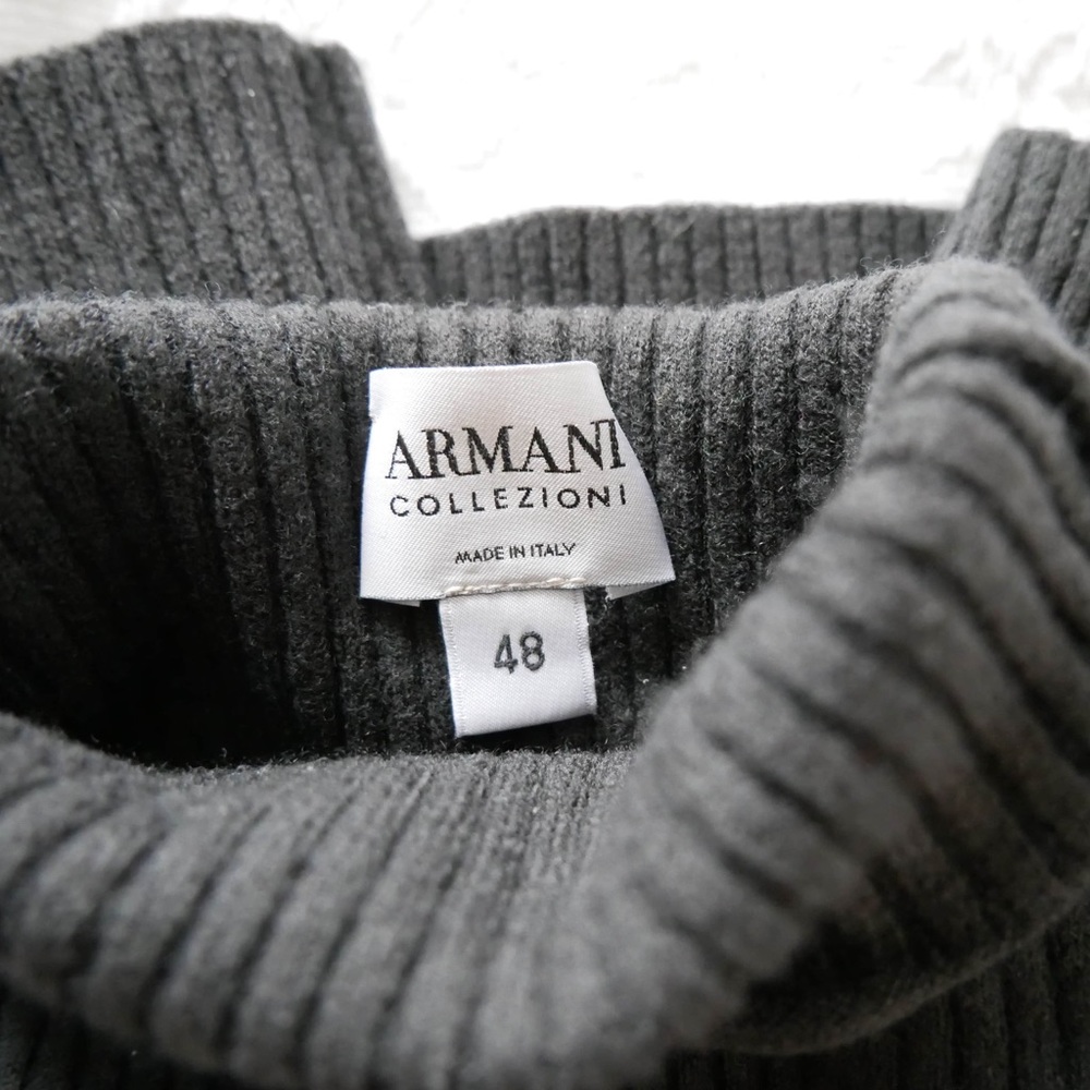 Authentic Armani wool turtleneck sweater - Picture 4 of 4
